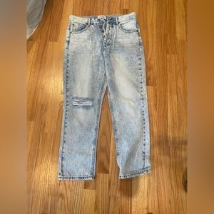 Vici distressed jeans
